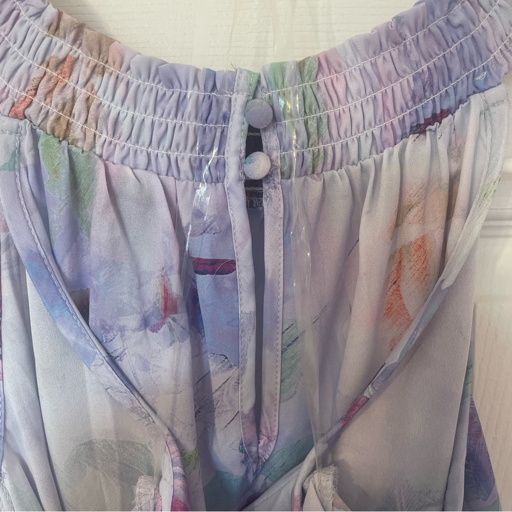 Floral Cold Shoulder Top with Fitted Wrists - Picture 9 of 12
